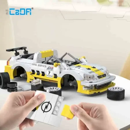 Opel Astra V8 Coupe con RC (1:20) - Imagen 4